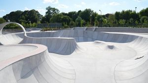 Noul Skate Park din Craiova, pregătit pentru deschidere / Acces gratuit, dar numai pentru persoanele de peste 12 ani / Investiție de 2,4 milioane de euro 
