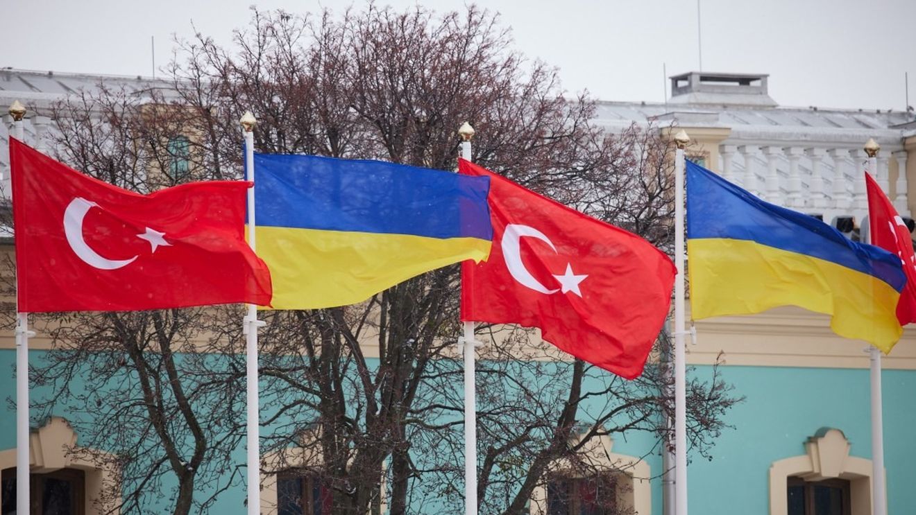 Turcia a condamnat referendumurile ruse din Ucraina / "Asemenea fapte împlinite ilegitime nu vor fi recunoscute de comunitatea internaţională"
