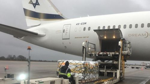 Israelul oprește testarea Covid pentru sosirile internaționale / Măștile nu mai sunt obligatorii