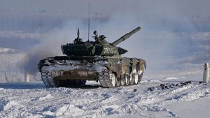 Șeful diplomației UE: Europa se confruntă cu ”cel mai periculos moment” pentru securitatea sa de la încheierea Războiului Rece / “140.000 de militari sunt desfăşuraţi la graniţă, nu sunt acolo să bea ceai!”