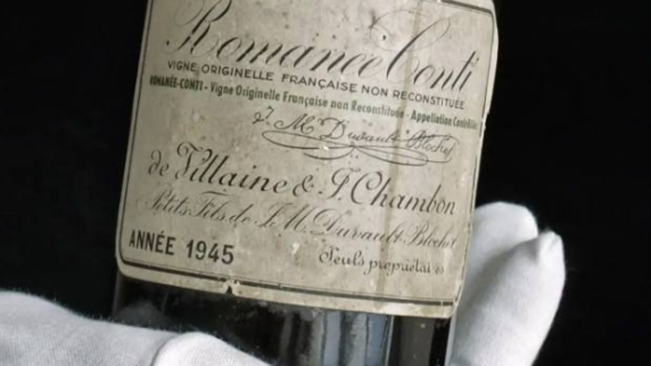 750 de mii de euro pentru o singură sticlă de vin / Un Romanée-Conti din 1945 a fost vândut la licitație / ”Este cel mai mare vin pe care l-am gustat vreodată”
