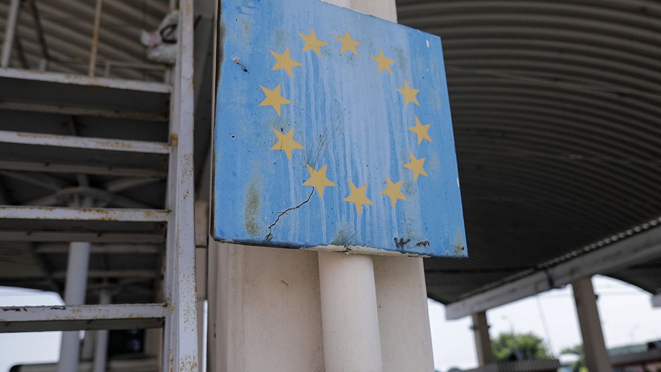 Organizații civice solicită autorităţilor, parlamentarilor şi candidaţilor la Preşedinţie o poziţionare fermă pro-europeană şi măsuri concrete