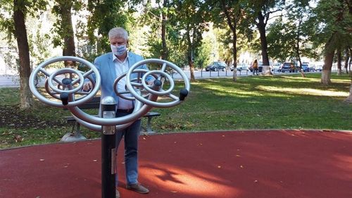 Oficial: 38 de percheziții DNA într-un dosar care îl vizează pe fostul primar PSD din Sectorul 1. Daniel Tudorache anunță că e vorba despre achiziția de tablete pentru elevi