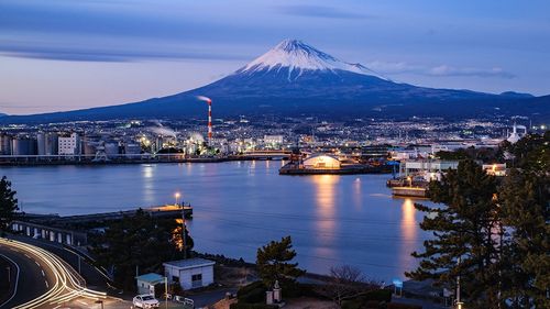 Numărul nașterilor în Japonia a scăzut la un nivel record în 2023