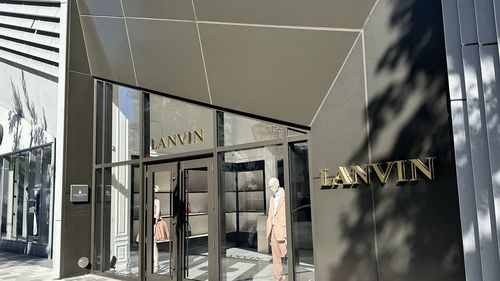 Grupul Lanvin anunță o scădere de 20% în vânzări cauzată de încetinirea cumpărării de lux / Veniturile au scăzut cu 48 de milioane de euro