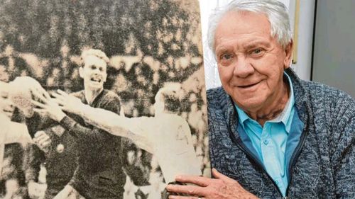 Povestea celui mai bun handbalist al lumii în 1964: A devenit informator al Securității după ce fost acuzat că asculta ”muzică decadentă la pick-up”. A fugit în Germania, iar în 2008, la 71 de ani, a fost condamnat în România