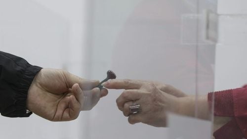 BREAKING Alegerile prezidențiale pot fi organizate în septembrie. Legea a trecut de votul Parlamentului și merge la promulgare