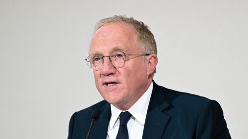 Se retrage François-Henri Pinault treptat de la conducerea Kering?