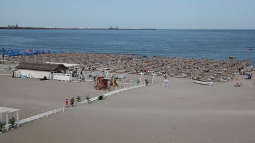 Bărbat căutat de pompieri după ce a intrat în mare, la Eforie Nord, şi nu a mai ieşit / Au fost chemaţi scafandri