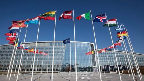 Creşterea investiţiilor în apărare, punct important pe agenda reuniunii miniştrilor de externe ai țărilor NATO de la Bruxelles