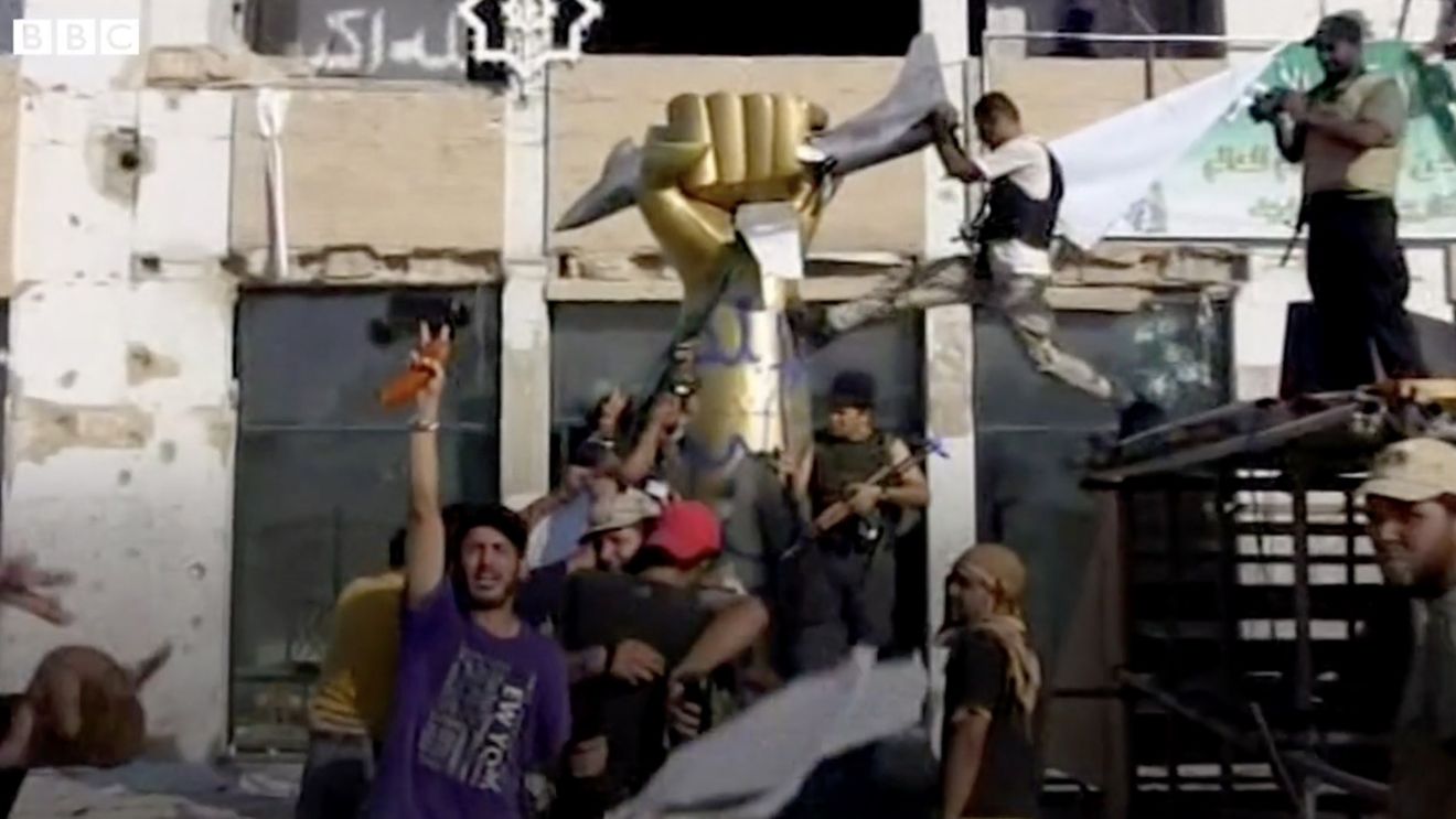 Libia: Protestatarii au luat cu asalt clădirea Parlamentului din orașul Tobruk