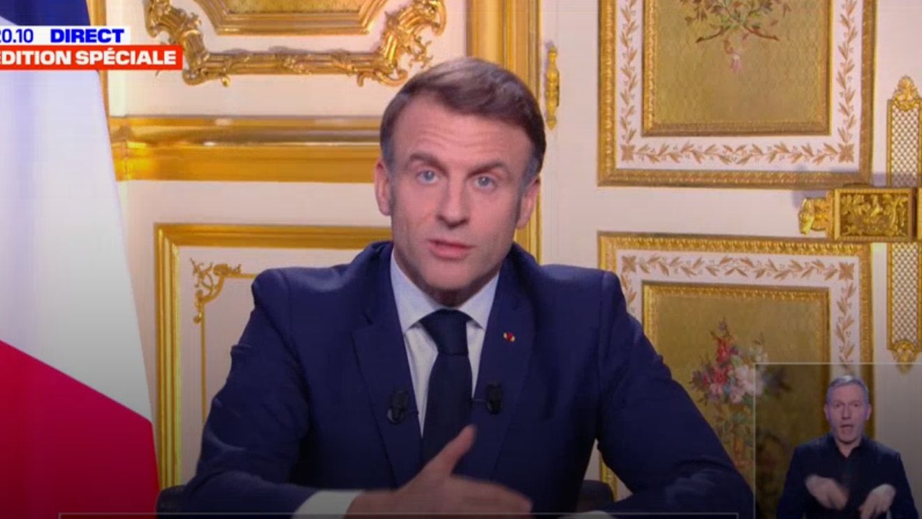 Emmanuel Macron anunţă într-un mod inedit investiţii în Franţa în domeniul inteligenţei artificiale: un montaj video cu el în ipostaze amuzante, făcut cu ajutorul AI