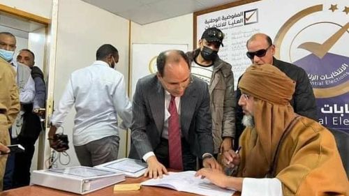 Libia: O comisie parlamentară a refuzat să stabilească o nouă dată pentru alegerile prezidenţiale / Fiul fostului dictator Gadhafi se află în cursa prezidențială
