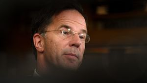Guvernul Rutte a dat zeci de derogări de la sancțiunile europene impuse Rusiei: Vapoare rusești au intrat în porturile olandeze, energie primită de la fostele companii Gazprom, tranzacții prin bănci deținute de ruși