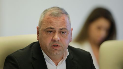 Ministrul Agriculturii, Florin Barbu: Să lăsăm un pic stadioanele şi sălile de sport / Dacă vrem să echilibrăm deficitul bugetar în următorii ani, trebuie să mergem cu investiţiile care aduc plusvaloare