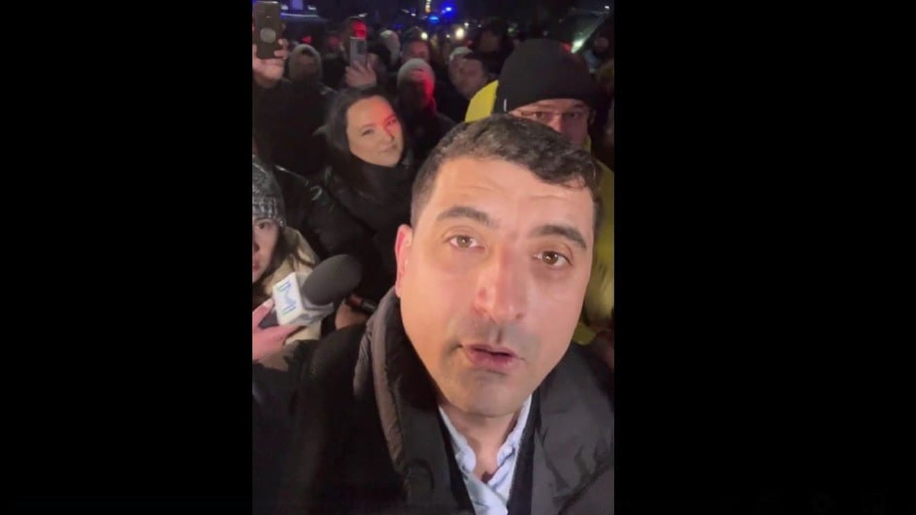 AUR cere convocarea sesiunii exrtaordinare în Parlament ca să adopte legile cerute de fermieri și transportatori