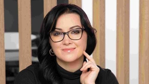 Românii aruncă mâncare cât pot duce 62.500 de TIR-uri, anual. Cum combate Nestlé risipa alimentară