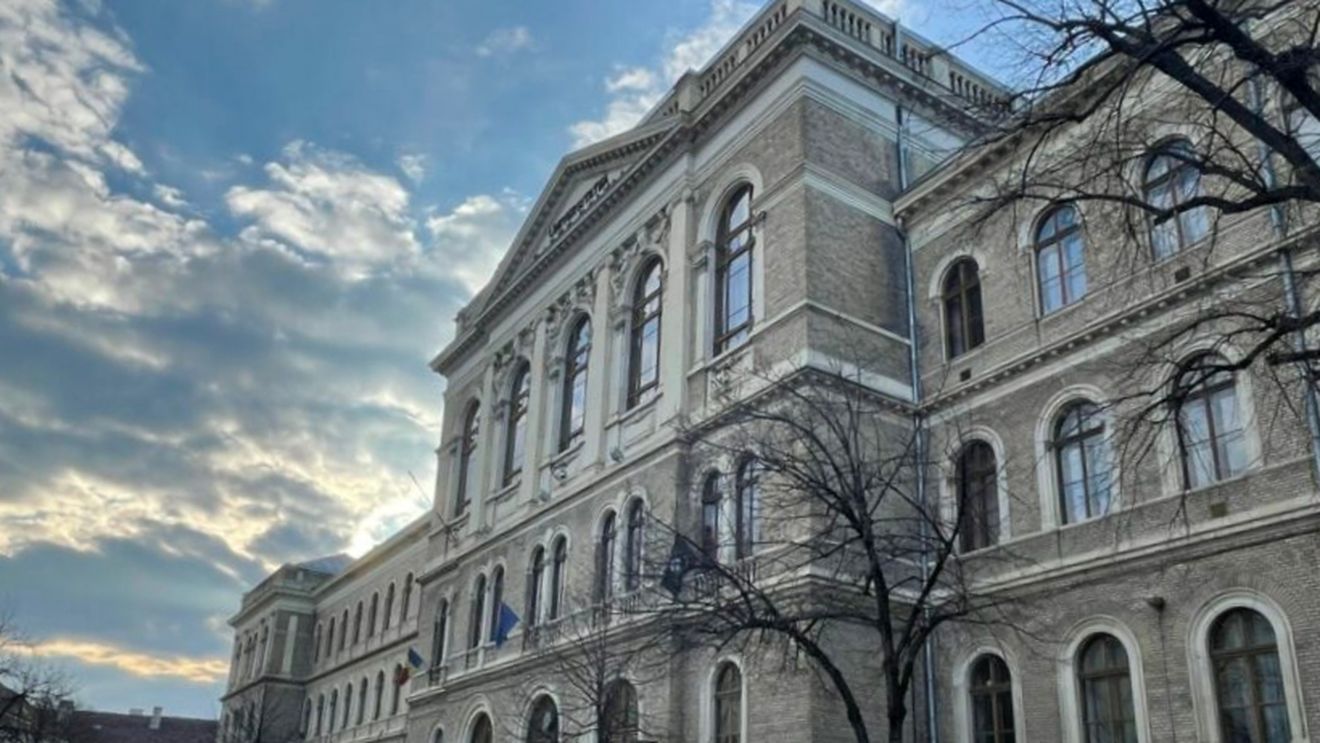 Universitatea Babeş-Bolyai din Cluj-Napoca lansează busola electorală pentru alegerile prezidenţiale, FreshVote.ro