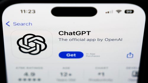 OpenAI păstrează toate jurnalele și conversațiile cu ChatGPT „pe termen nelimitat”. / Cine este afectat?