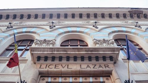 Topul claselor de mate-info din București, după ultima medie de admitere de anul trecut – date din broșura de admitere la liceu 2019