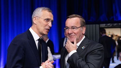 Ministrul german al apărării cere cheltuieli militare peste obiectivul de 2% din PIB