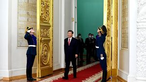 Banca centrală a Chinei reduce două dobânzi cheie în încercarea de a sprijini creșterea economică