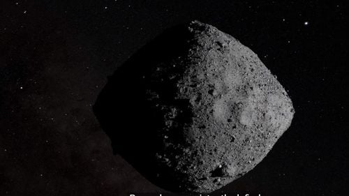 O ”mână de praf și pietricele” în centrul atenției tuturor: Nava spațială OSIRIS-REx va aduce pe Pământ cea mai mare mostră colectată până acum de pe suprafața unui asteroid