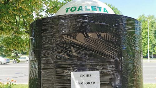 DOCUMENT Primăria București micșorează drastic numărul de toalete publice și le cere primarilor de sectoare să preia o parte din sarcină