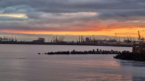 Adrian Stănică, directorul Institutului de Geologie și Geoecologie Marină: Putem ucide Marea Neagră foarte rapid, dacă permitem o dezvoltare economică masivă fără să ne uităm la mediu