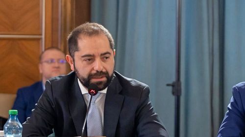Consilierul prezidențial Radu Burnete: Statul ar trebui să-și folosească banii în trei direcții – apărare, urgențe, educație. Este investiția care aduce cele mai multe beneficii pe termen lung