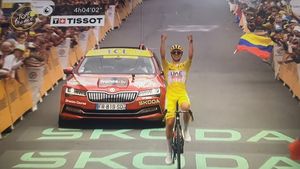 Ciclism: Tadej Pogacar a câștigat etapa a 19-a din Turul Franței / Slovenul este la un pas de triumful în LeTour după Etapa Regină