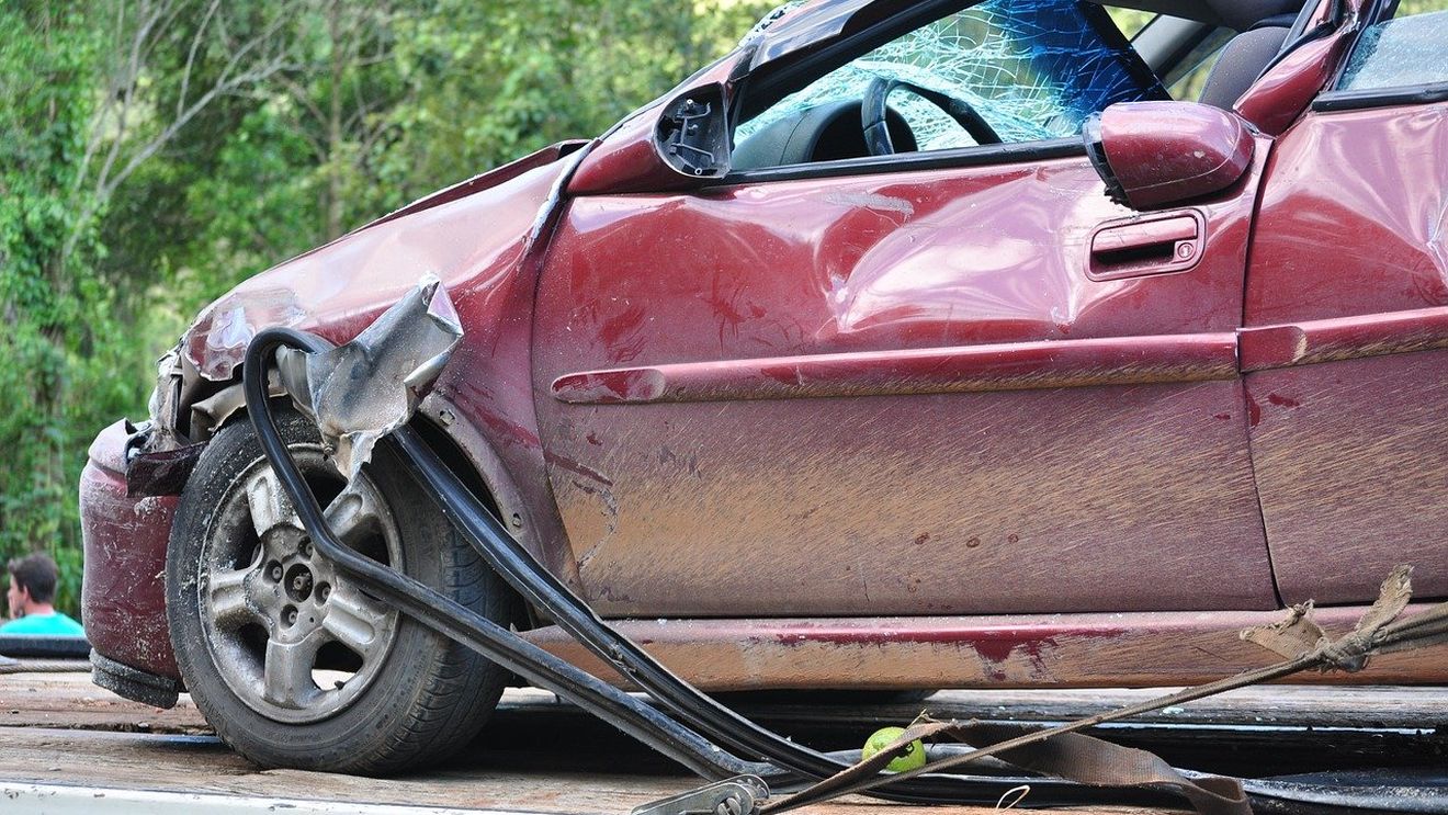 Consiliul Concurenţei a sancţionat mai multe service-uri auto și companii de asigurări cu 130 milioane lei