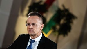 Ministrul de Externe al Ungariei, despre cooperarea cu Azerbaidjan: Ne dorim ca un număr cât mai mare de companii maghiare și azere să beneficieze de parteneriatul strategic dintre cele două țări. Mai ales acum, când economia mondială s-a dat peste cap pentru a doua oară într-un timp foarte scurt