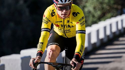 Ciclistul Wout van Aert, condamnat să plătească 662.000 de euro fostei sale echipe