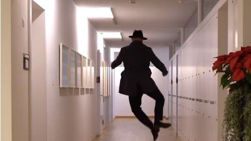 "Au revoir. Auf Wiedersehen. Arrivederci": Președintele Elveției, adio politic printr-un surprinzător și amuzant videoclip