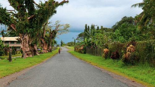 Peste 300 de morţi în Papua Noua Guinee, în urma unei alunecări de teren/ Aproape 1200 de case au fost îngropate