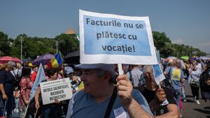 Luni ar urma să înceapă înscrierea pentru examenul Bacalaureat / Greva din educaţie intră în a doua săptămână / Sindicatele: ”Stopaţi jocul ăsta de şah, devine periculos!”