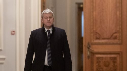 SURSE: PSD va pune în discuție cazul Predoiu la ședința coaliției de miercuri / Ministrul Justiției s-a pronunțat în legătură cu un caz aflat pe rolul instanței și s-a întâlnit a doua zi cu unul dintre judecătorii din complet