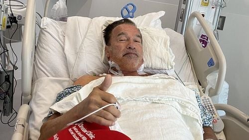 "Terminatorul" Arnold Schwarzenegger a fost supus unei intervenţii chirurgicale la inimă