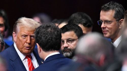 Videoconferinţă între europeni şi Trump după reuniunea Coaliţiei Voluntarilor / Zelenski a discutat cu Witkoff în marja reuniunii / Aliaţii au convenit asupra necesităţii unui „ajutor intensiv” al Ucrainei, anunţă premierul ceh Petr Fiala