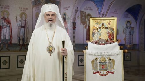 Patriarhul Daniel a primit o medalie din partea Armatei SUA într-un eveniment la Patriarhie dedicat preoților militari din statele NATO