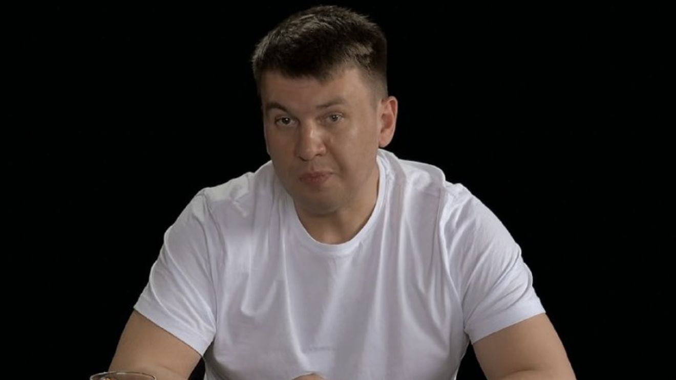 Bloggerul pro-Kremlin Ilia Remeslo, care a început brusc să-l critice pe Putin, a fost internat într-un spital de psihiatrie
