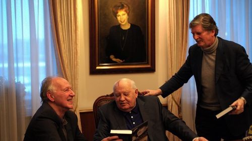 Astra Film Festival. André Singer, invitat special  al seriei O viață în documentar - Maeștri.  De la Disappearing World la Meeting Zelensky (Parteneriat)