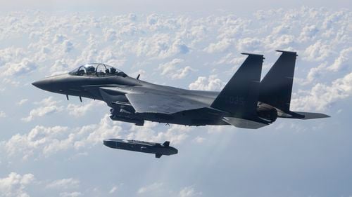 Se modernizează baza aeriană de la Câmpia Turzii / MAPN investește 90 de milioane de euro / Condiții pentru operarea în condiții de siguranță a unei escadrile de aeronave de luptă