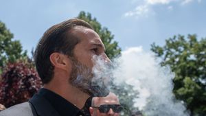 George Simion, susținut de Tristan Tate: „Mi-aș fi dorit ca Nicușor Dan să nu intre în turul doi și să se termine coșmarul. Dar Simion poate și trebuie să-l învingă. Îl susțin pe deplin” / Frații Tate sunt anchetați de DIICOT pentru trafic de persoane și viol