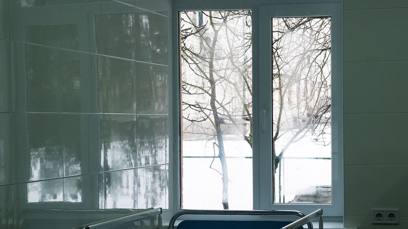 200 de paturi de spital cumpărate în Italia în perioada Covid nu au fost niciodată folosite / Sunt produse în India și nu au certificări europene / Ar putea ajunge în Ucraina