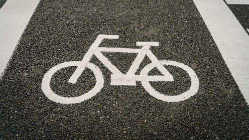 Bucureștiul extinde rețeaua de piste de biciclete / 12,8 kilometri vor fi bugetați anul viitor / Ciucu: ”Oriunde reabilităm sau modernizăm drumuri și spațiul ne permite, vom avea piste”