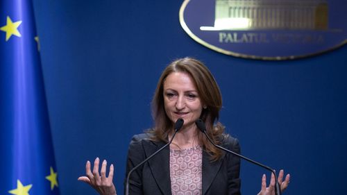 Conducerea CJ Sibiu anunţă reduceri de cheltuieli la instituţiile din subordine / Drumarii au deja programul redus la patru zile