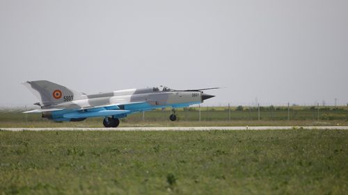 Fostul comandant al Bazei 71 Aeriană Câmpia Turzii, condamnat pentru abuz în serviciu. Decizia nu este definitivă. Este acuzat că a zburat în 147 de misiuni militare, deși nu avea licență medicală validă