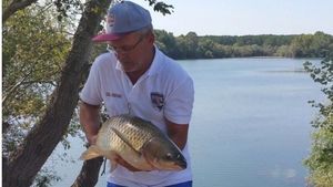 Dragnea, despre scandalul peștelui contaminat pescuit în ape poluate din Italia și Spania: Şi au zis că românii sunt mai proşti şi hai să le dăm lor, că pot să moară şi românii şi copiii/ Dragnea uită să spună că rețeaua era formată în special de români
